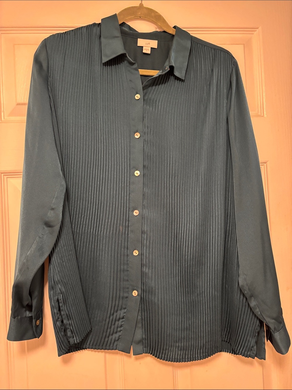 J. Jill women’s Teal  Pleated Long-Sleeve Button-Up tunic
